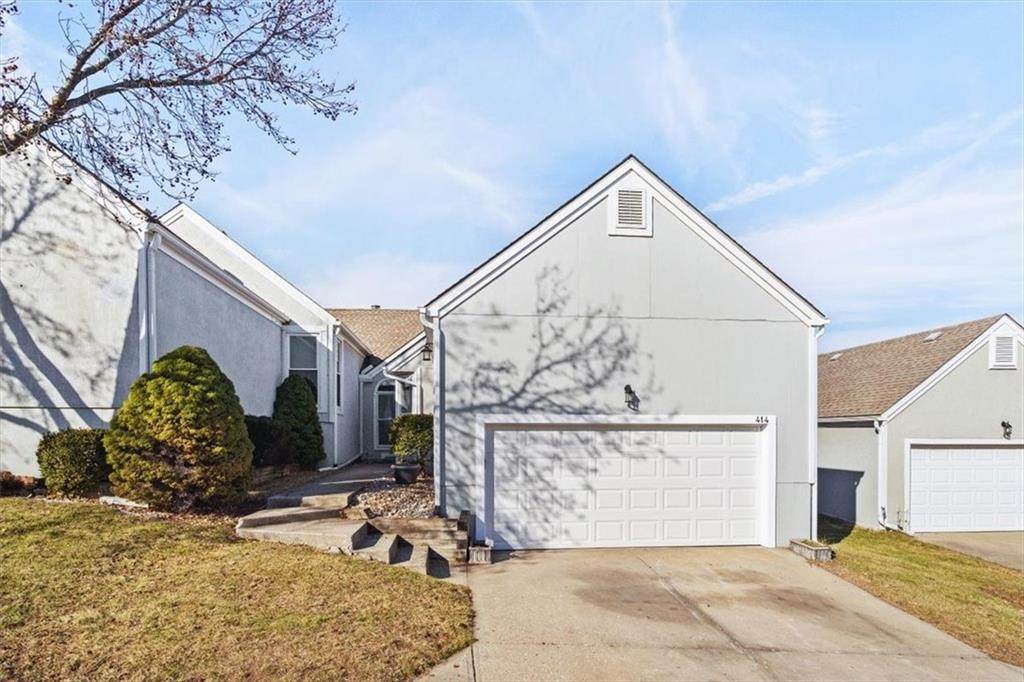 414 96TH Terrace - Photo 1