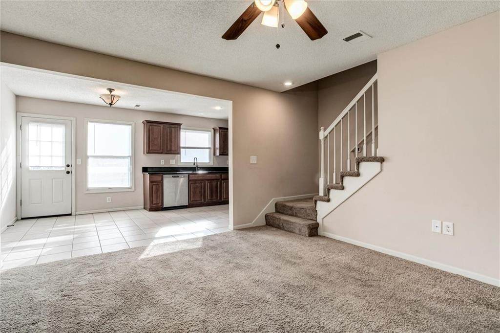 813 167th Court - Photo 1