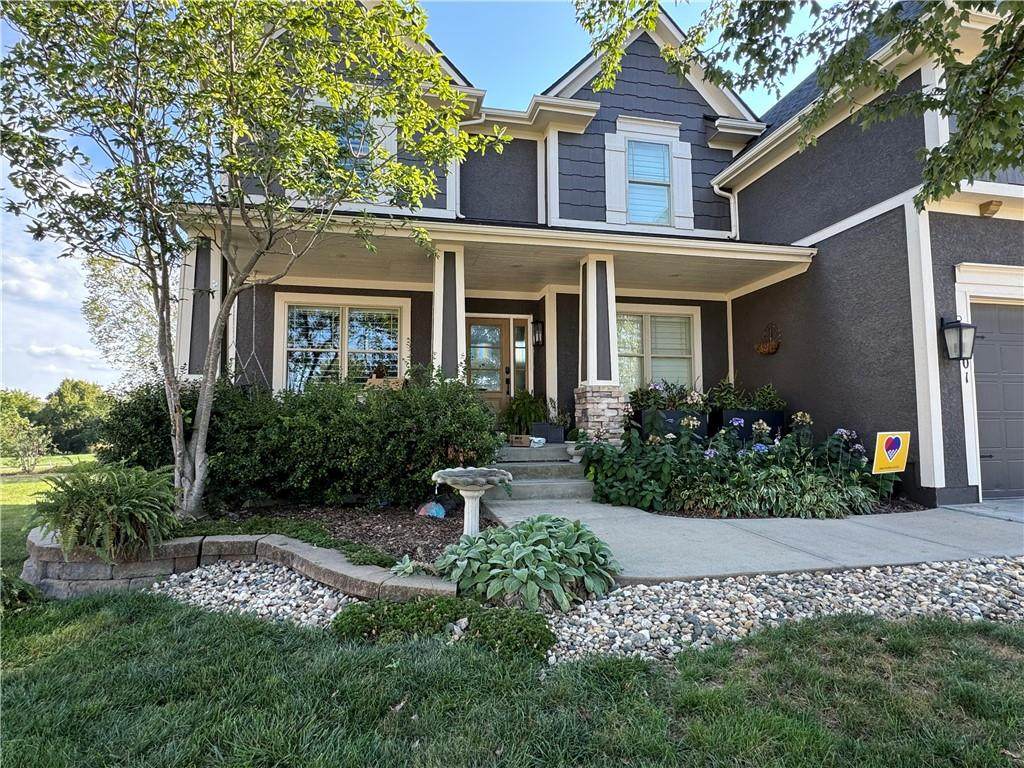 1201 Richards Circle - Photo 1