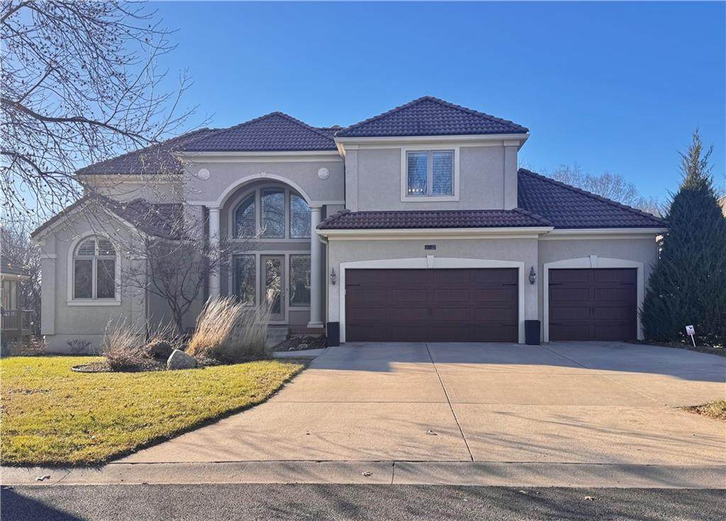 8920 Pine Street - Photo 1