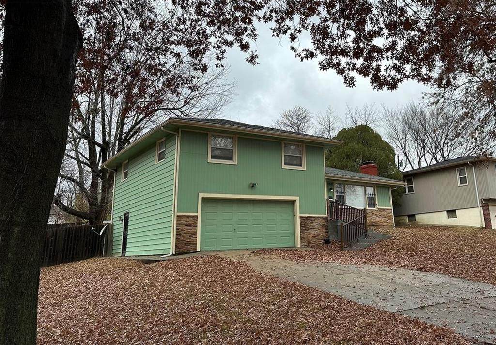 5510 Agnes Avenue - Photo 1