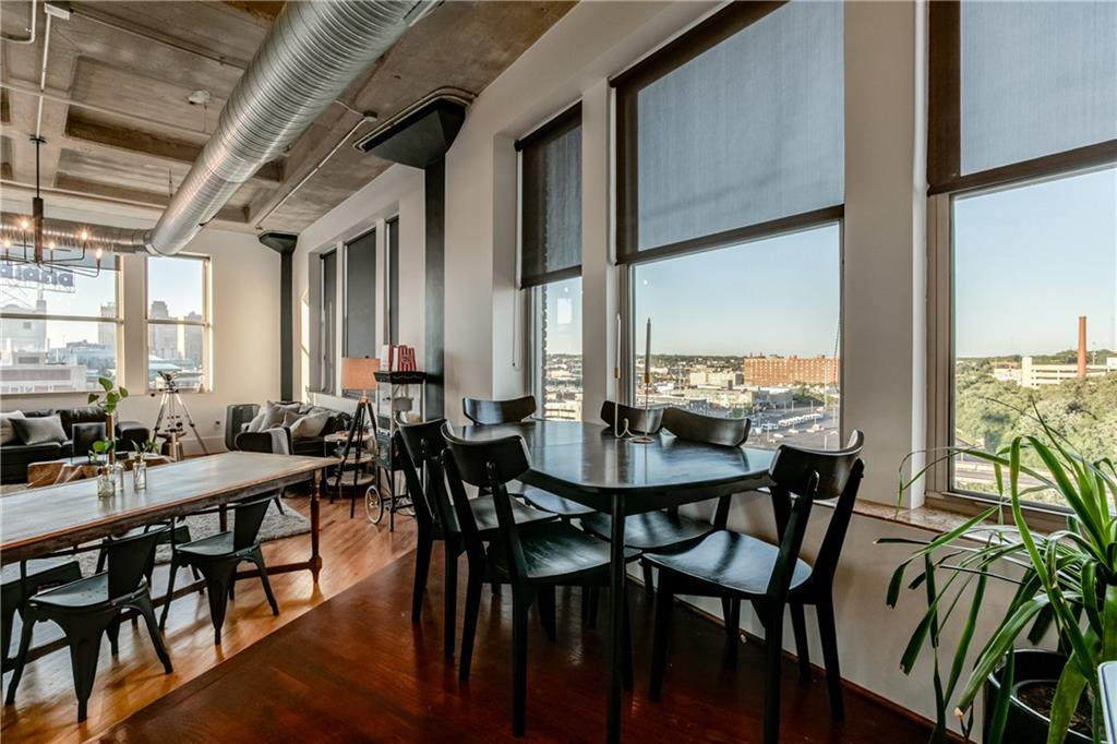 2107 Grand Avenue - Photo 1