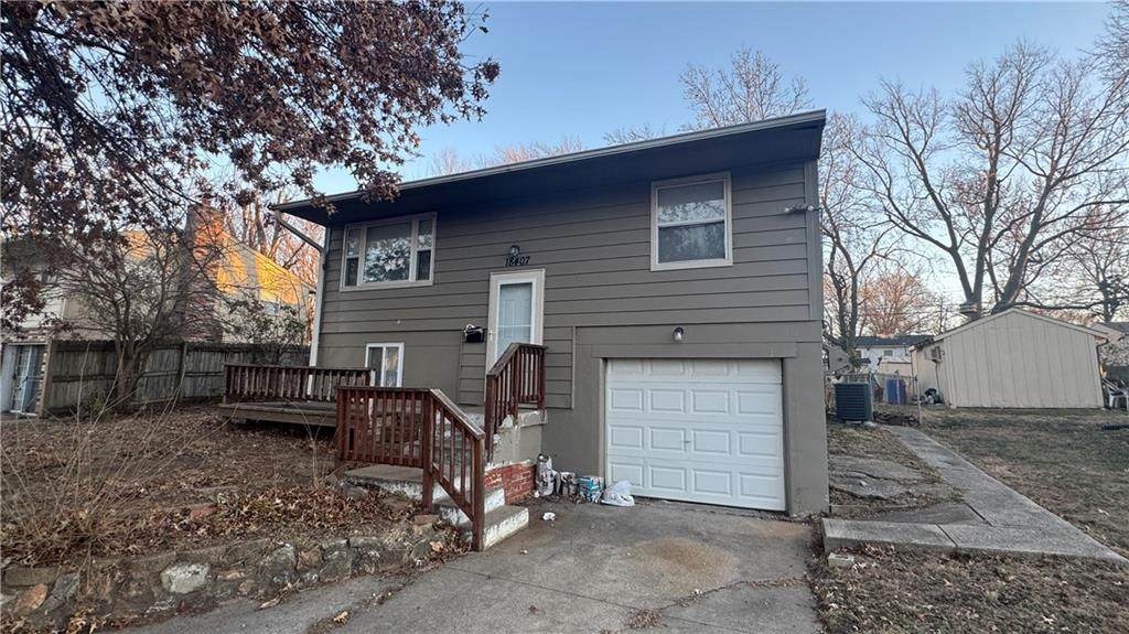 18407 Lexington Road - Photo 1