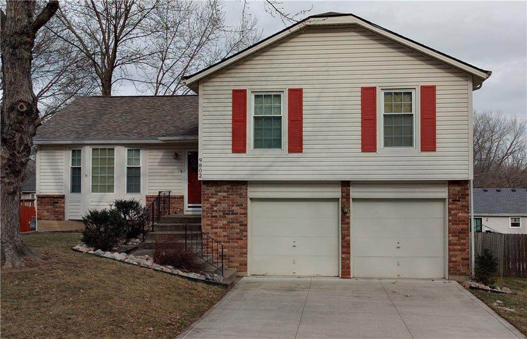 9802 49th Terrace - Photo 1