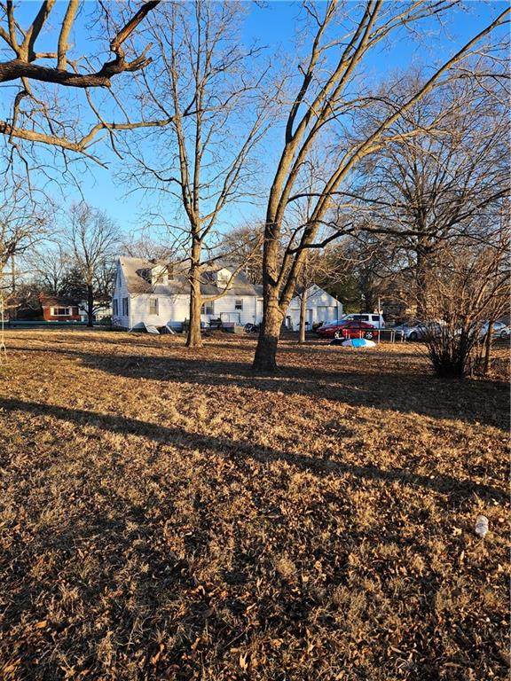 5608 Woodson Road - Photo 1