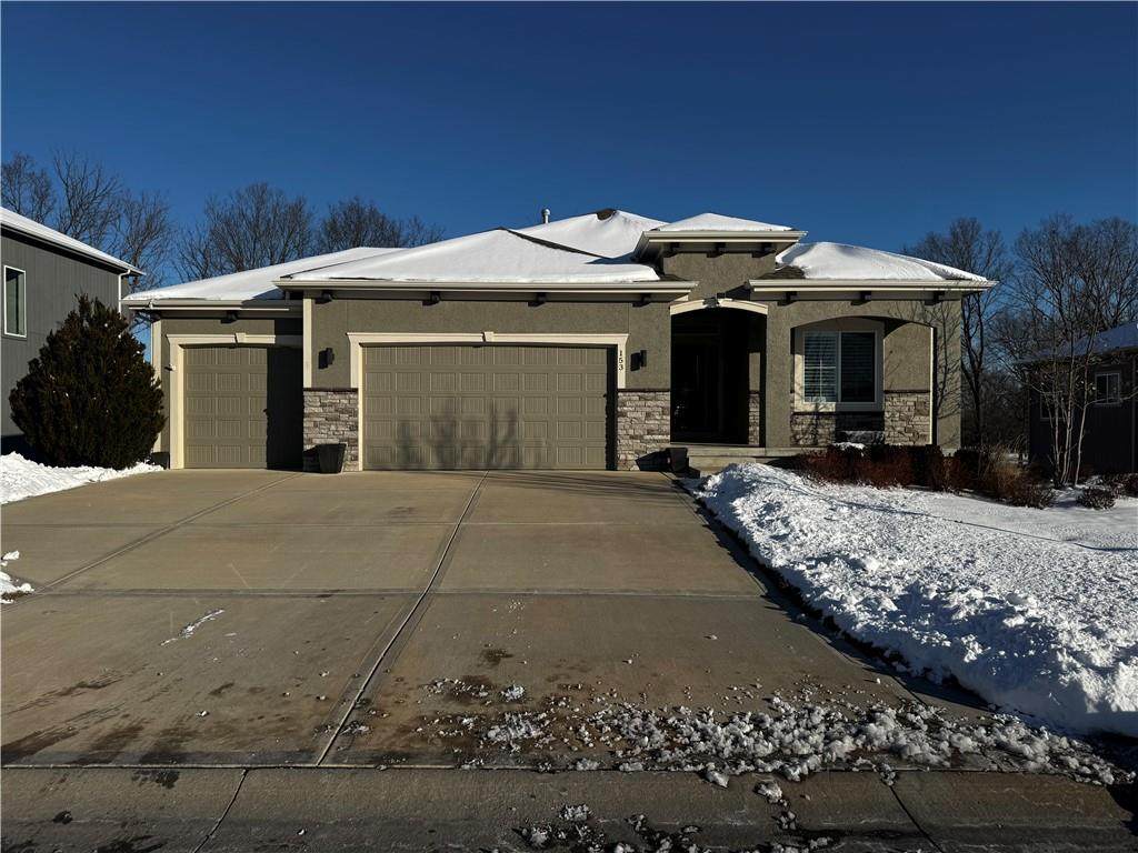 153 Riley Street - Photo 1