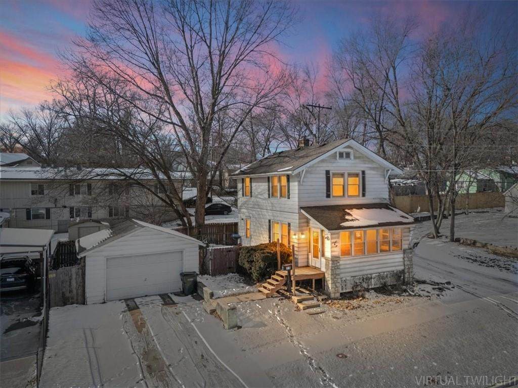 706 3rd Street - Photo 1