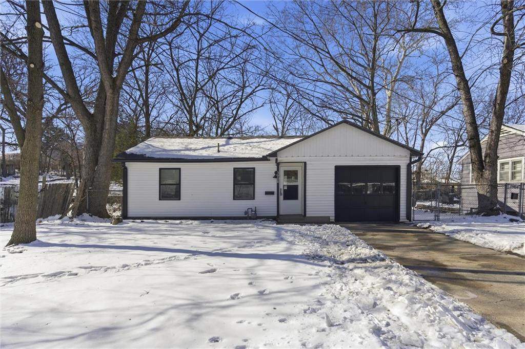 3908 Booth Street - Photo 1