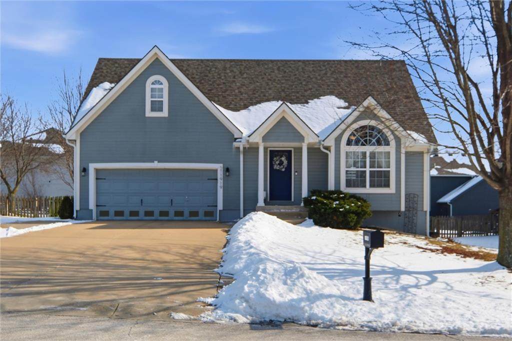 11919 Belmont Avenue - Photo 1