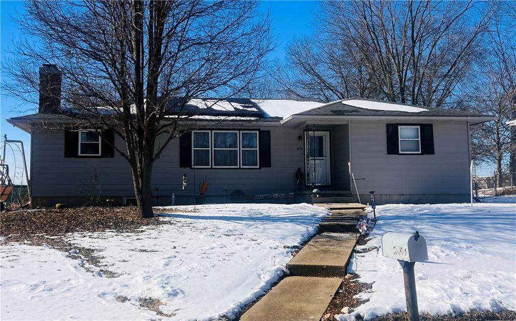 3406 Stewart Avenue - Photo 1