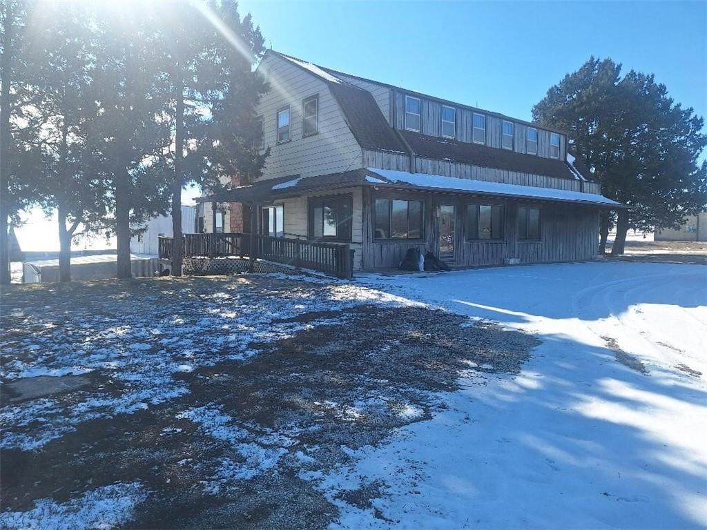 802 Nodaway Street - Photo 1