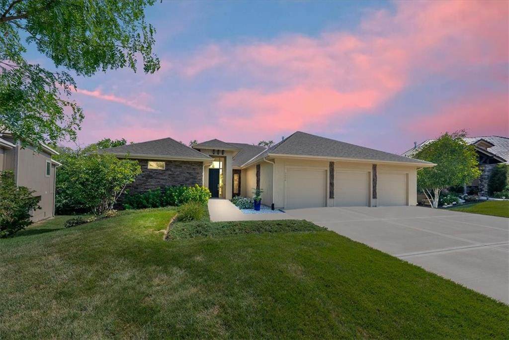 9896 Saddletop Street - Photo 1