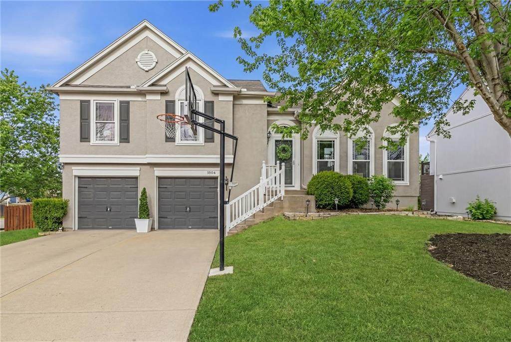 1864 Cedar Street - Photo 1