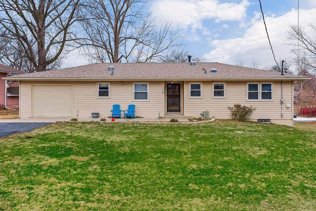 8332 Georgia Avenue - Photo 1