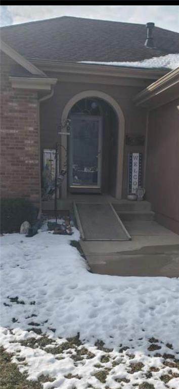 4421 72nd Terrace - Photo 1