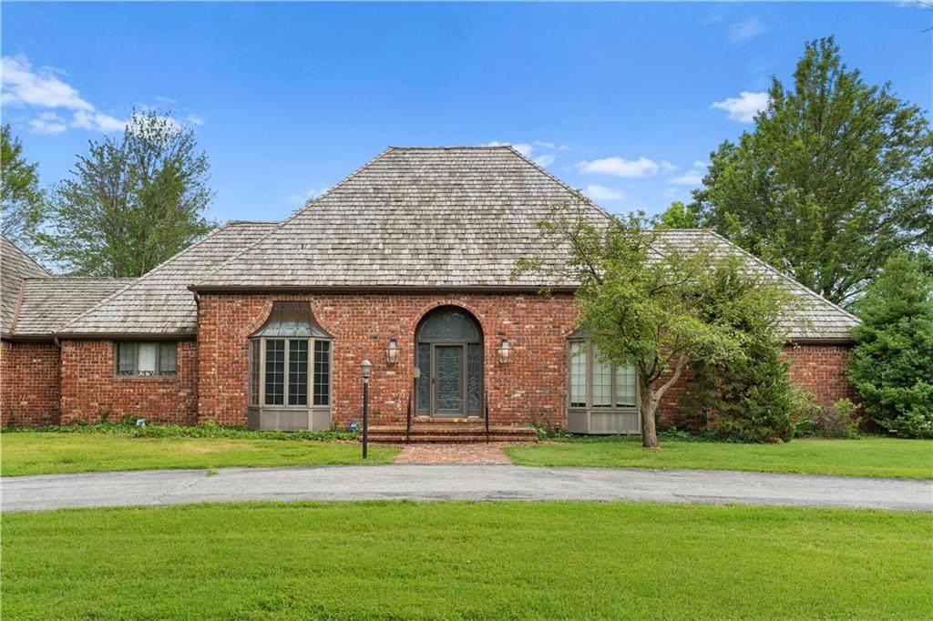 14908 Pawhuska Road - Photo 1