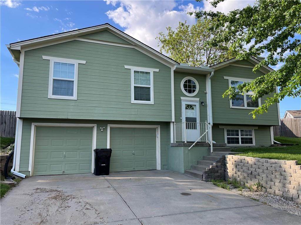 20242 17th Street Court - Photo 1