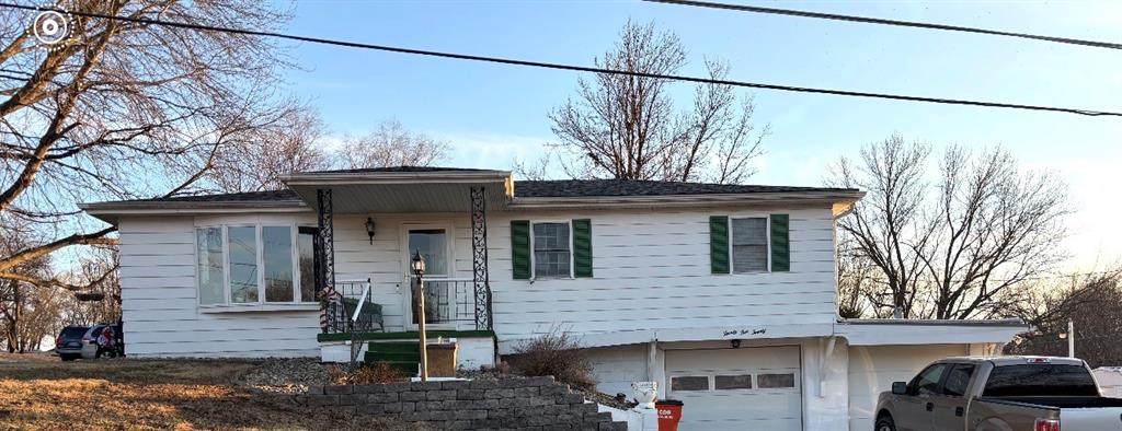 2520 Westminister Lane - Photo 1