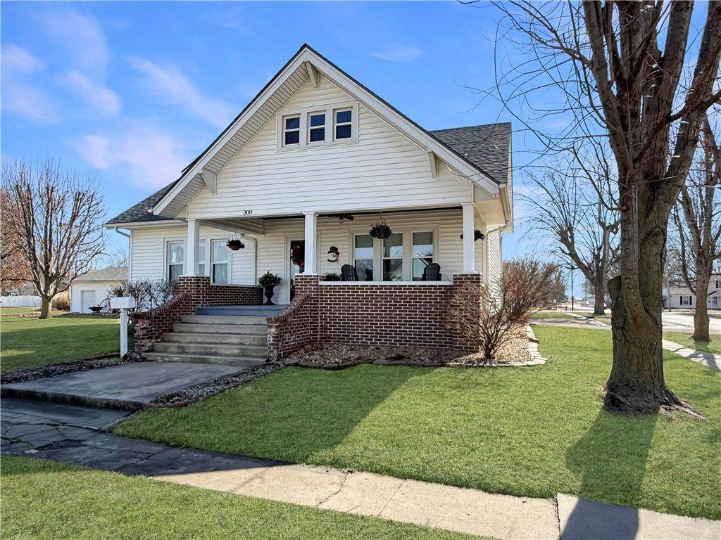 300 2nd Street - Photo 1