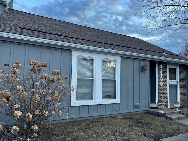 12100 82 Terrace - Photo 1