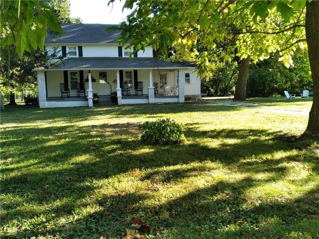 324 Walnut Street - Photo 1