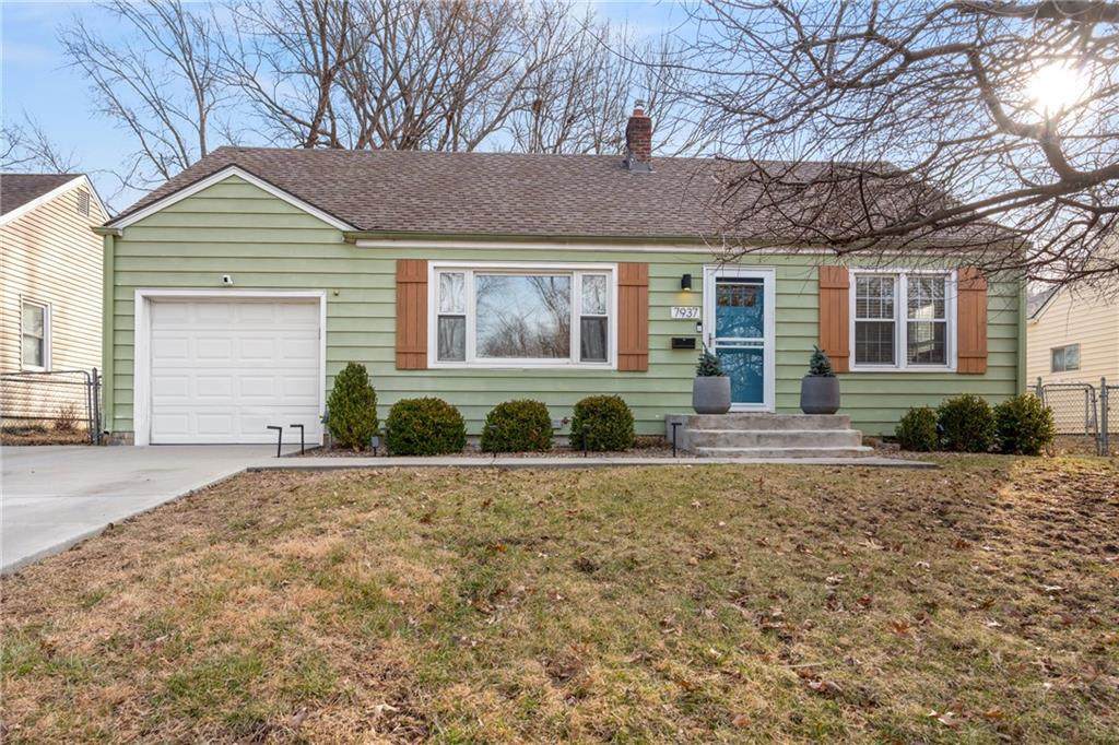 7937 Jefferson Street - Photo 1