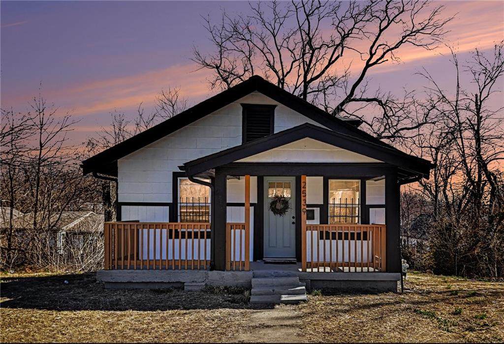 2539 Alden Street - Photo 1