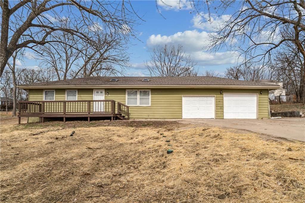 306 165th Street - Photo 1