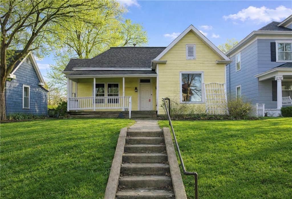 1703 Main Street - Photo 1