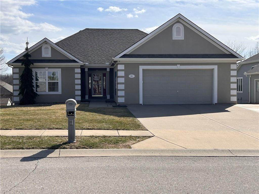 811 Cherry Lane - Photo 1