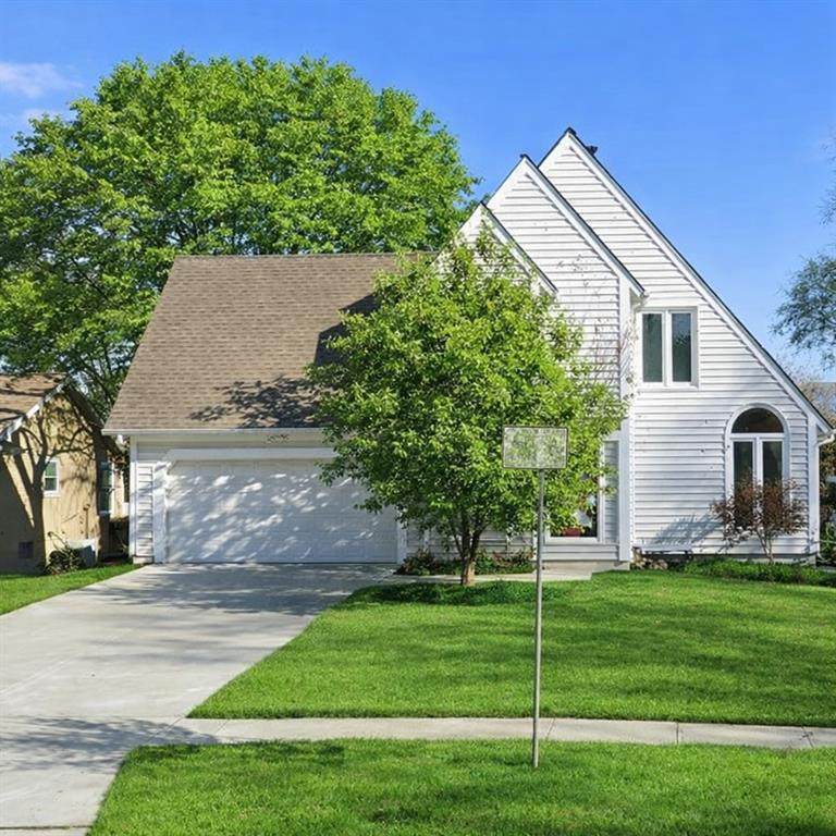 11301 Lowell Avenue - Photo 1