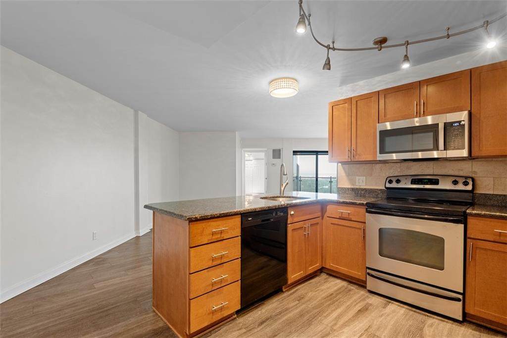 3838 Rainbow Boulevard - Photo 1