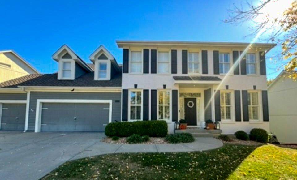 5827 Manor Lane - Photo 1