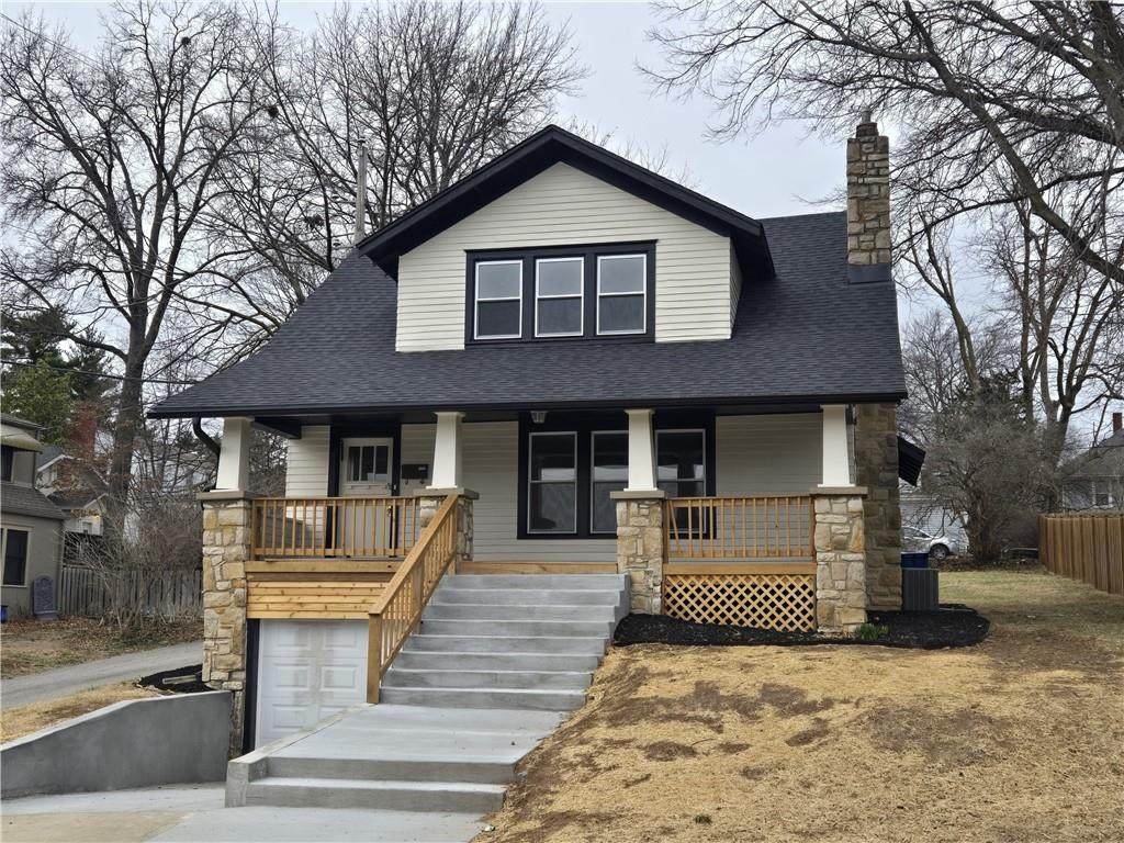 730 College Street - Photo 1