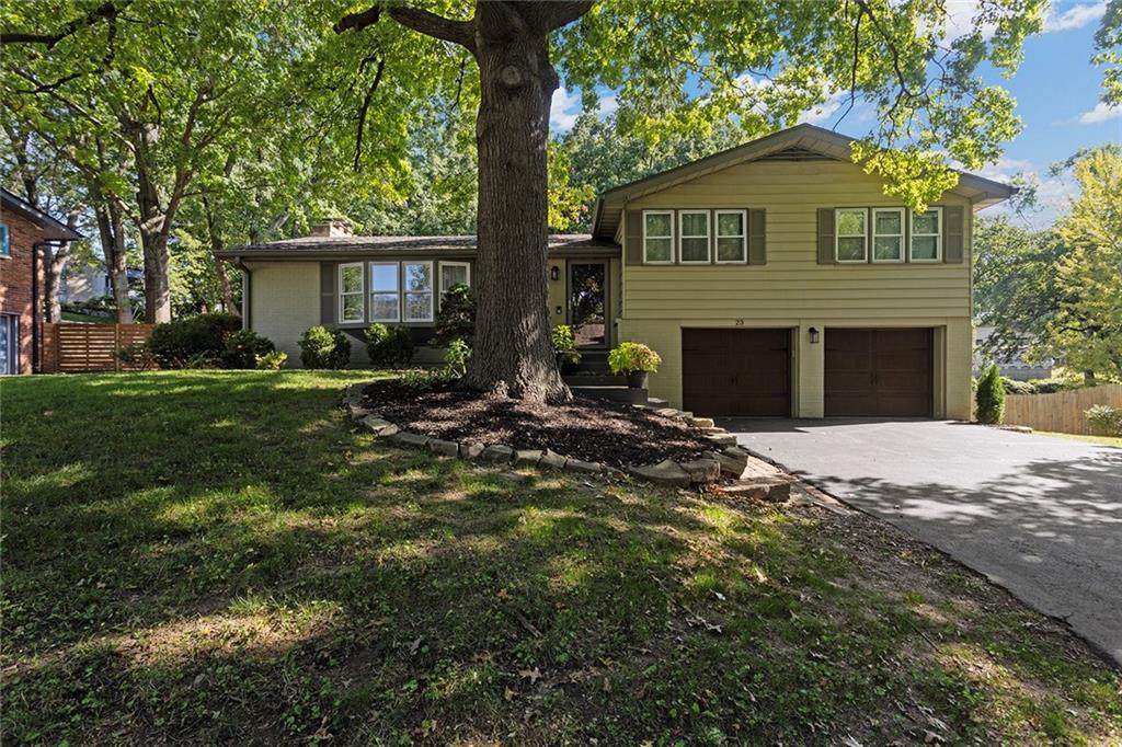 23 39th Street - Photo 1