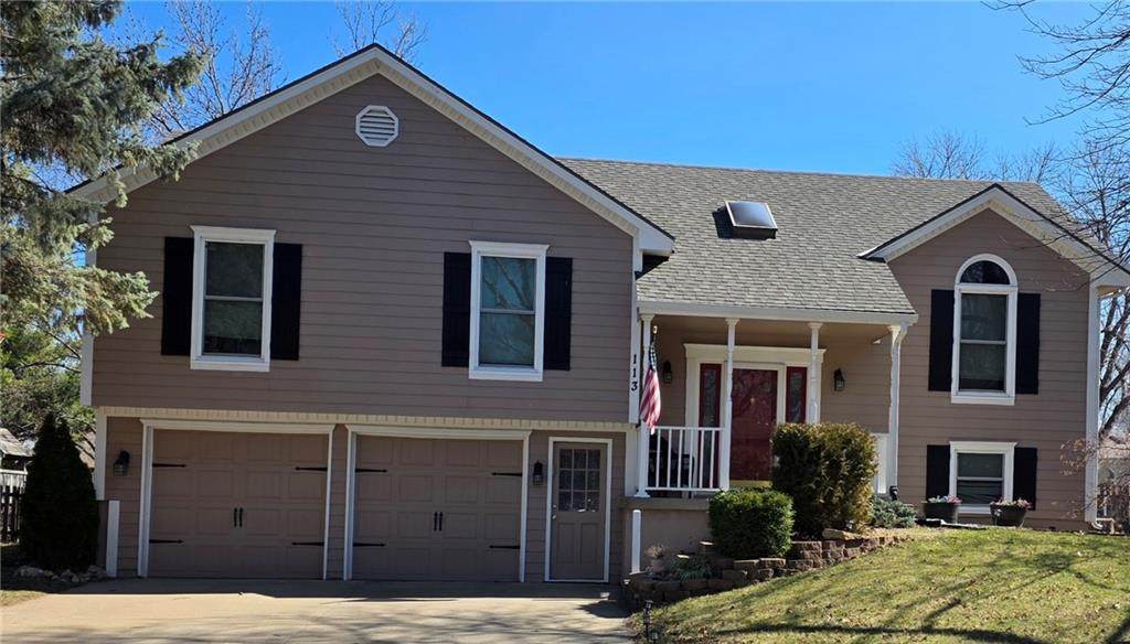 113 Bristol Drive - Photo 1