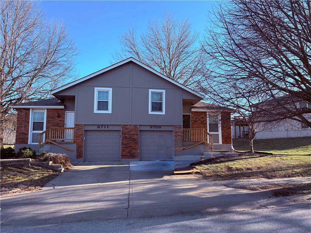 8709 Hull Avenue - Photo 1