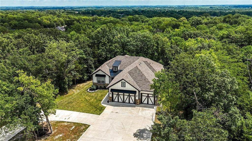 1807 Cemetery Road - Photo 1