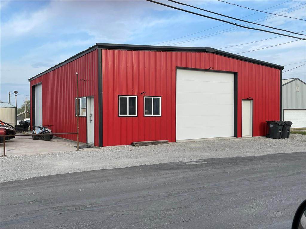101 Main Street - Photo 1