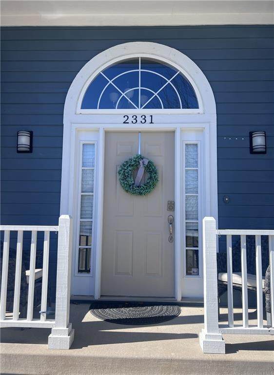 2331 Summerfield Drive - Photo 1