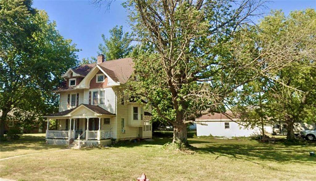 602 Walnut Street - Photo 1