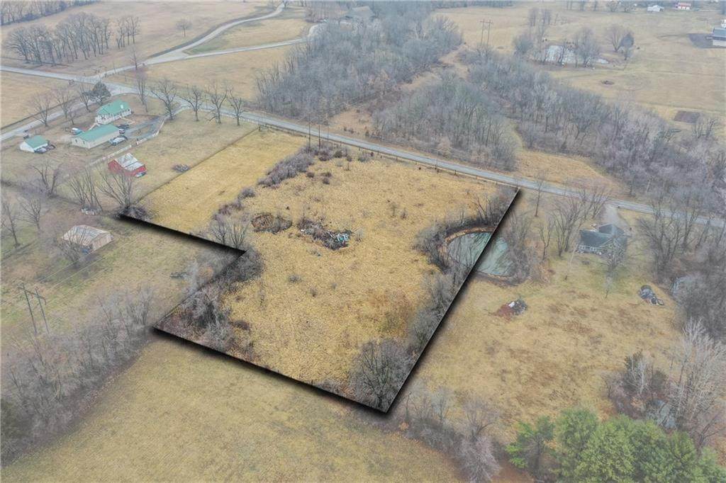 21421 Jesse James Farm Road - Photo 1