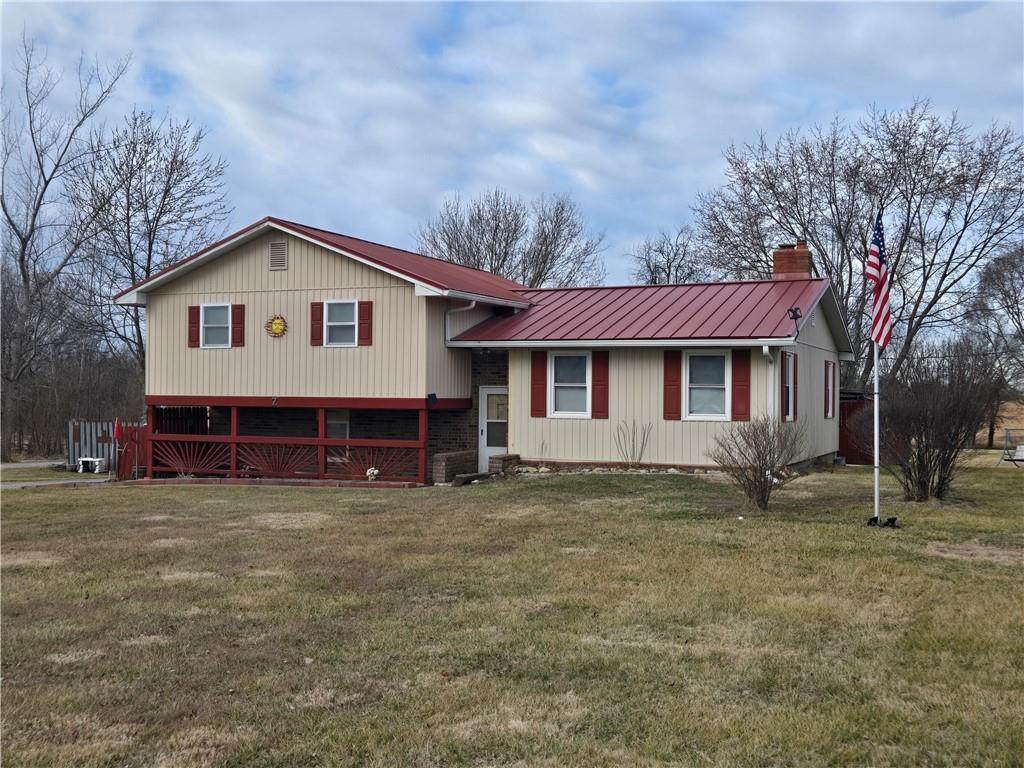 32188 Osawatomie Road - Photo 1