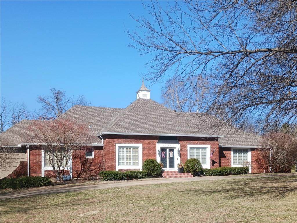 11222 Holly Street - Photo 1