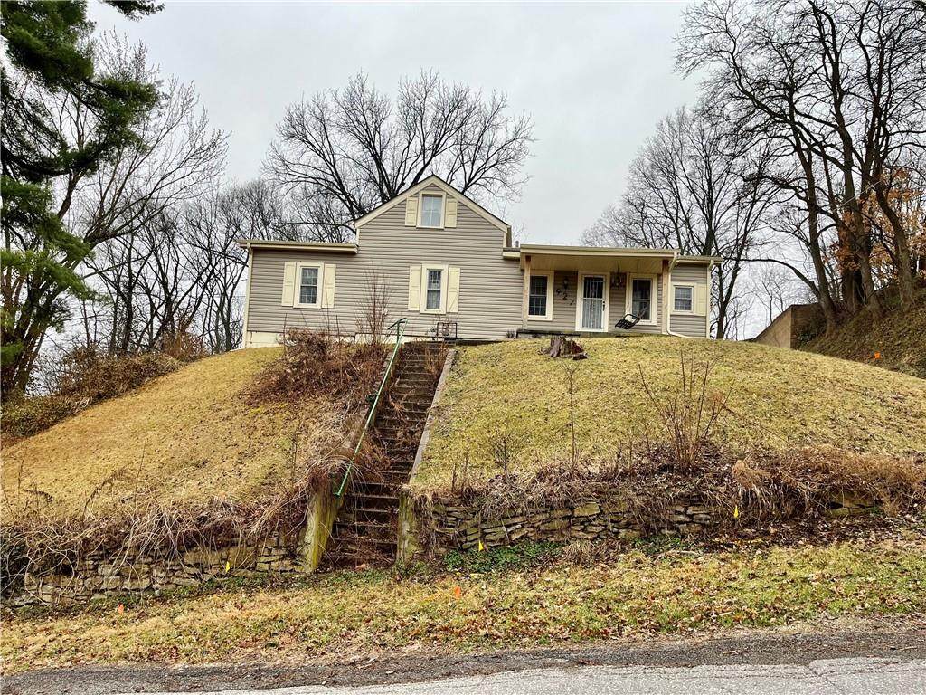 927 Thomas Street - Photo 1