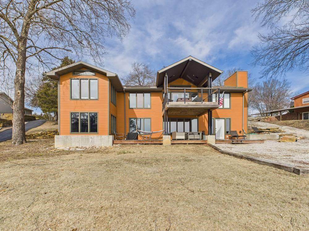 833 190th Street - Photo 1