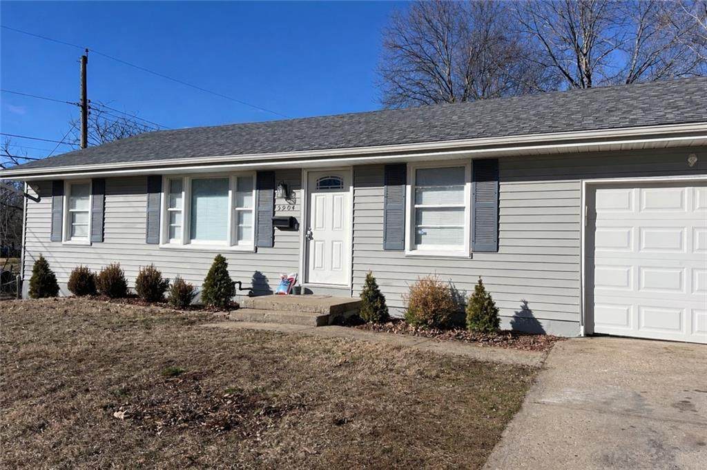 5904 100th Street - Photo 1