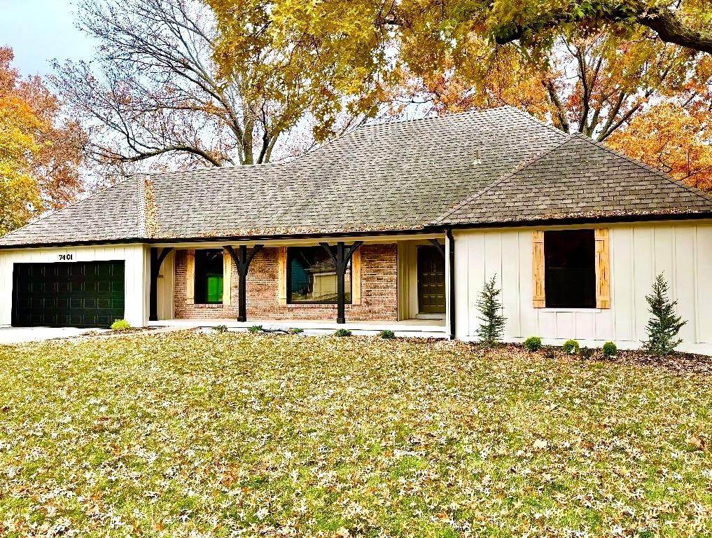 7401 101st Street - Photo 1