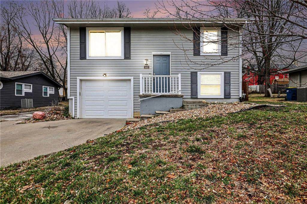 440 Grover Street - Photo 1