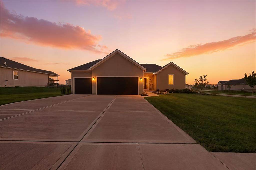 18804 Redbud Lane - Photo 1